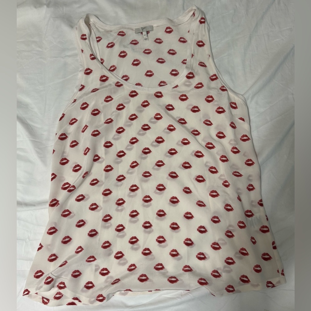 Joie silk tank with red lips size M